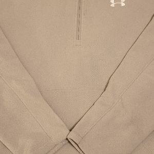 Under armour pullover